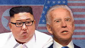 北 미사일 발사, 이례적 외신 공개…美 “유엔결의안 위반 아냐”