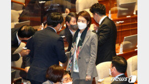 조수진 “고민정 말대로라면 ‘파랑’ 투표는 ‘2차 가해’, ‘LH 투기’ 지지의 뜻”