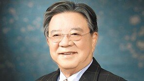 안유수 회장 “23년째 쌀 기부… 쌓으면 에베레스트산 보다 높아”