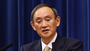 스가 日총리 “北, 탄도미사일 발사…유엔결의 위반”