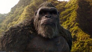 [리뷰]‘고질라 VS. 콩’ 두 타이탄이 붙었을 때 펼쳐질 쾌감