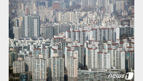 뚜렷해진 전셋값 둔화…‘버블붕괴’ 전조 vs 봄 ‘이사철’ 두고봐야
