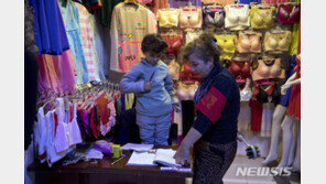 中, ‘신장 인권문제’ 美·캐나다 단체 1-개인 3명에 보복제재