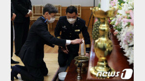 신춘호 농심 회장 빈소에 애도 물결…최태원·김승연 회장도