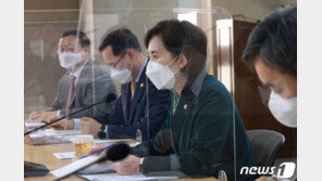 유은혜 “수도권 중학교 등교수업 확대 방안 최우선 고려”