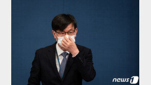 “전셋값 때문에”…‘보증금 인상’ 김상조, 예금 14억에 해명 논란