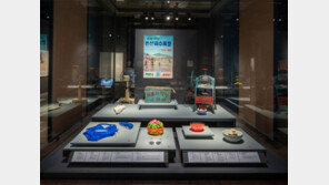 아이스케키통, 연탄난로, 성탄 엽서… 뉴트로 감성 입힌 ‘한국인의 1년’