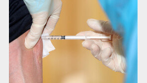 아스트라제네카 맞고 또…부산 요양병원서 80대 여성 사망