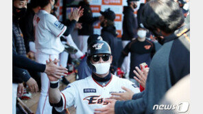 한화, 20년 만에 시범경기 1위 피날레…추신수의 SSG는 첫승