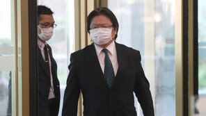 정부, ‘독도는 일본땅’ 日교과서 강력 항의…日공사 초치