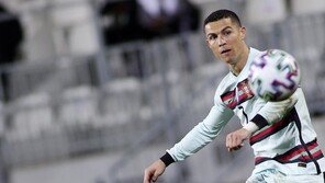 ‘기록 제조기’ 호날두, A매치 103번째 득점포…역대 최다 득점 기록 쓸까