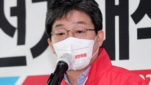 유승민 “김상조·박주민, 위선자들…이 정권 실세에 왜 많나”