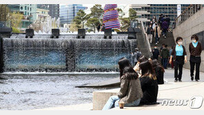서울 23.5도 이틀째 초여름…제주 비 최대 20㎜