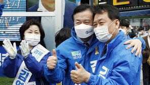 ‘재난지원금’ 공약 김영춘, 2일 가족과 ‘사전투표’…막판유세도