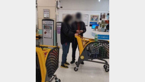 ‘조두순 목격담’ 잘못된 사진 퍼져… 사진 속 가족 “억울”