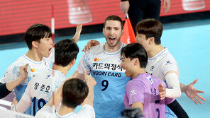 우리카드, 시즌 최종전 승리…한국전력 ‘봄배구’ 탈락