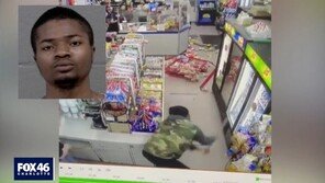 쇠막대기 든 흑인 美한인 편의점서 “중국으로 가라” 난동