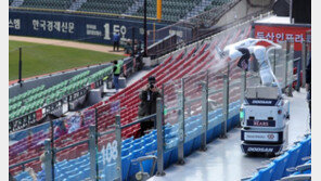 중대본 “4차 유행 갈림길, 확진자 하루 1000명 이상 우려” 