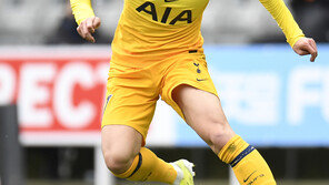 복귀 손흥민, 의욕 넘쳤으나 슈팅 無…평점 6.1점