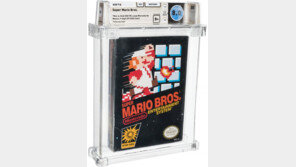 서랍에 35년 넣어둔 ‘슈퍼마리오’ 美 경매서 7억 낙찰