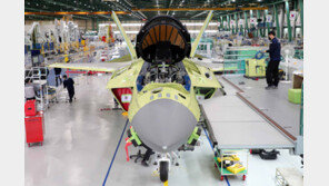 KF-X 시제기 출고 임박…결사반대했던 그 때 그 사람들