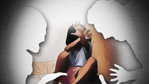 8살 아들 학대해 숨지게 한 30대 친모, 항소심 징역 15년