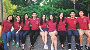 “바이든, 스가 日총리에 위안부 사과 받아내라”