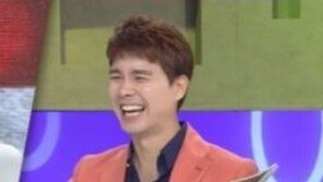 “박수홍 수십억 버는데 연봉은 2억…용돈 받고 살아”