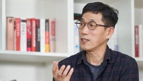 진중권 “與 더럽게 졌다…吳 대신 ‘막대기’ 였다면 표차 더 컸을 것”