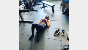 유이, 173cm, 49.8kg…얼마나 더 뺄려고 “Go!!”