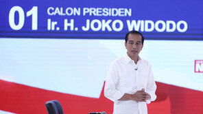조코위 印尼대통령 “KF-21 출고로 국방협력 이익 희망”