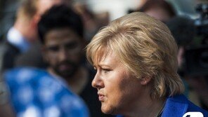 노르웨이 총리 ‘생일파티’ 거리두기 어겨 263만원 벌금