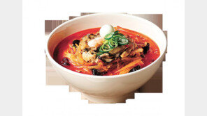 60년 손맛 칼국수… 매콤한 두부두루치기… 대전 맛집, 골라 가는 재미가 있네