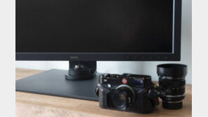 [리뷰] 정확한 편집을 위한 필수 장치, 벤큐 SW271C 에이큐컬러