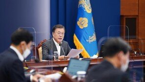 靑비서관 일감몰아주기·마사회장 폭언…文대통령 ‘감찰’ 지시