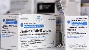 美 얀센 백신 접종 중단에 당국 “국내 도입 계획 변경 없어”