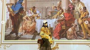 한지혜, 박물관에서 작품처럼…“태교 편안하게 해”