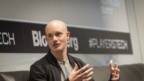 코인베이스 창업자, 상장으로 일약 세계 100대 부호에