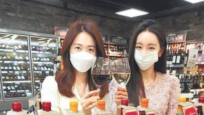 “헨리 8세가 즐겨 마신 와인입니다”