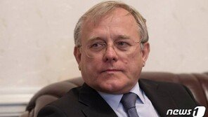 주북 러 대사 “北, 백신 접종 아직 무소식…일부 국가간 무역 곧 재개”