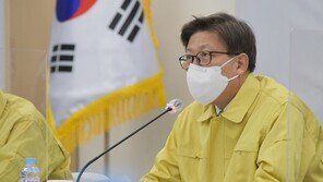 박형준 부산시장 “평일 점심시간 5인 이상 모임 한시적 허용 검토”