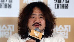 김어준 “吳 당선됐으니 없어지라고…세금 탈루? 선 넘지마”