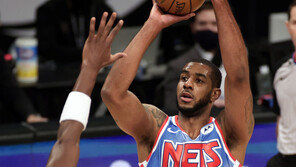 NBA 앨드리지, 심장 이상으로 돌연 은퇴 “건강 챙겨야할 때”