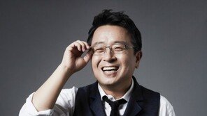 靑 정무수석 이철희·사회수석 이태한·대변인 박경미