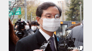 검찰 ‘라임 로비 의혹’ 윤갑근 전 고검장에 징역 3년 구형