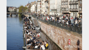 프랑스 “15세 미만 아동과의 성관계는 강간…20년 이하 징역”