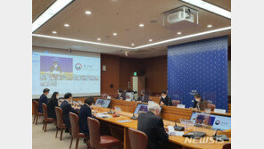 외교부, 백신 생산국 공관장과 회의…“백신 신속도입 지원”