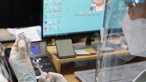 미국 ‘부스터샷’에 백신 수급 변수 더해져 ‘엎친데 덮친격’