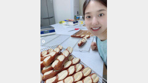 이혜성, ‘빵 덕후’의 여신 미모…“방송 때 가져간 프레첼”