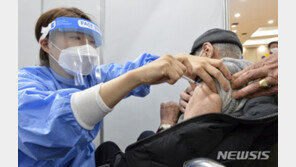 불안해소 위해 ‘백신 스와프’ 카드 꺼낸 한국… 실현땐 ‘숨통’ 트여